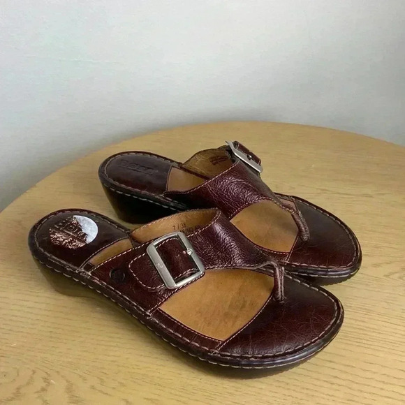Born Shoes - Born Thong Leather Sandal Women 7 Leather Brown Comfort Support Walking Shoe